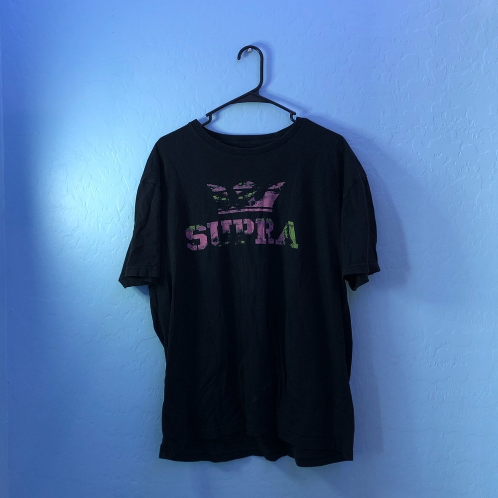 SUPRA | Neon Effect Logo Tee